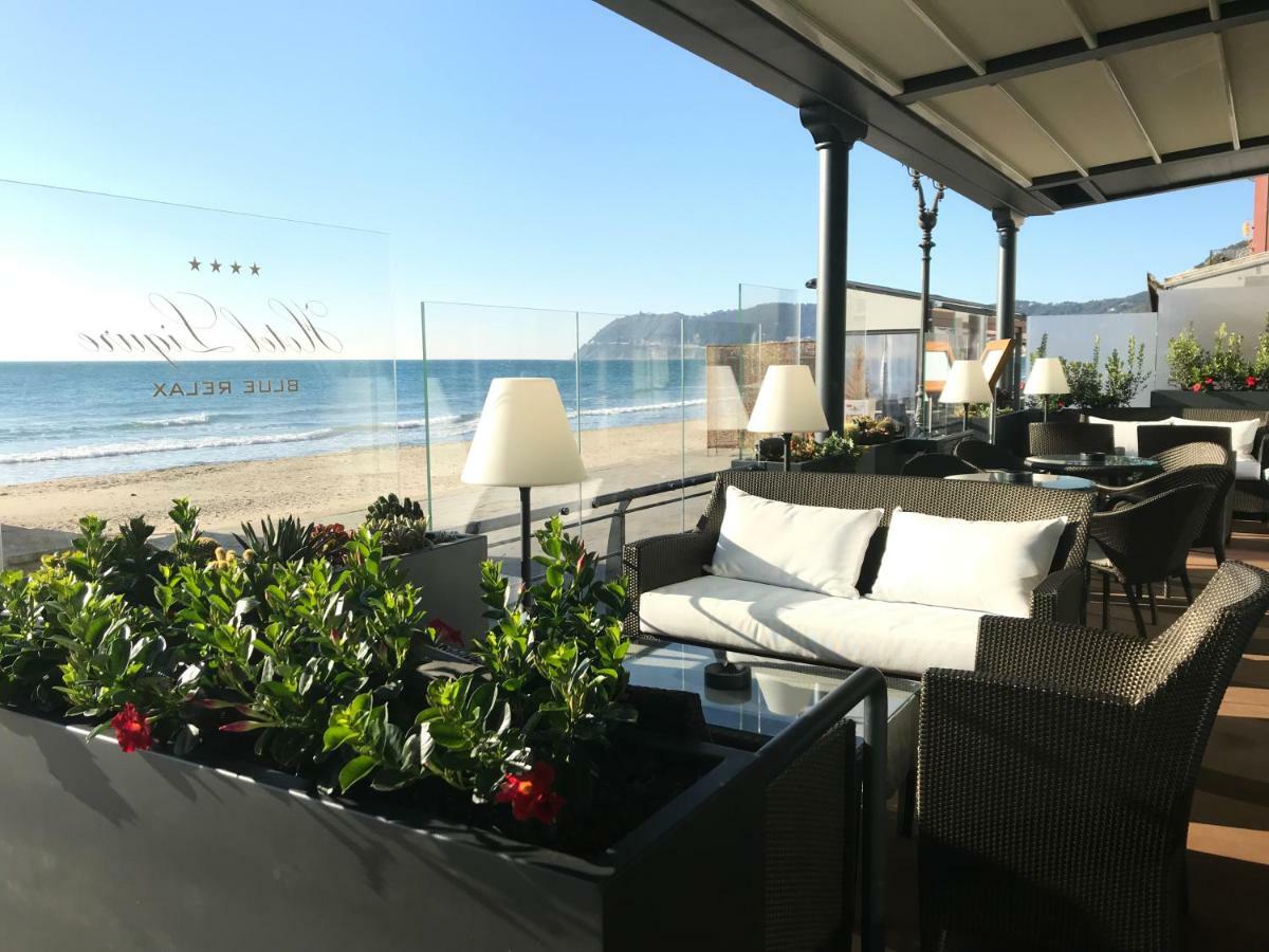 Hotel Ligure อาลัสซิโอ ภายนอก รูปภาพ